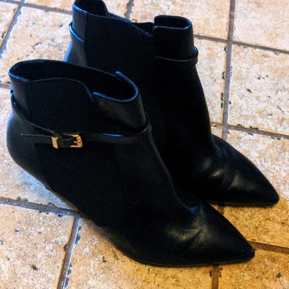 Michael Kors - Black Ankle bootie - Picture 3 of 8